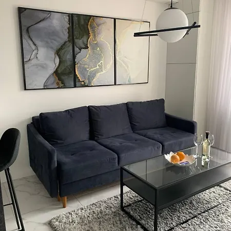 New Modern Apartment Uschhorod Exterior foto