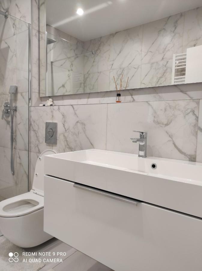 New Modern Apartment